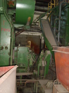 Prensa de forja Komatsu CAH1600 - 1600 ton (ID:S85804) - Dabrox.com