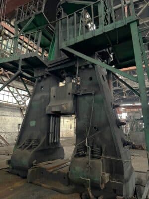 Martillo de forja NKMZ Kramatorsk M2152 - 16 ton (Foto 3)