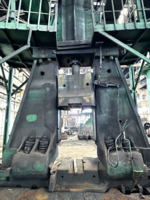 Martillo de forja NKMZ Kramatorsk M2152 - 16 ton (Foto 8)