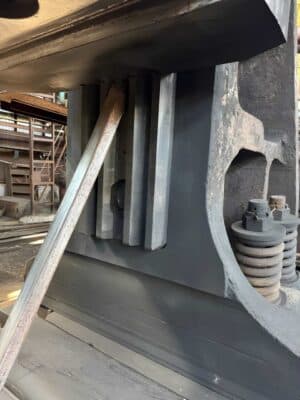 Martillo de forja NKMZ Kramatorsk M2152 - 16 ton (Foto 3)