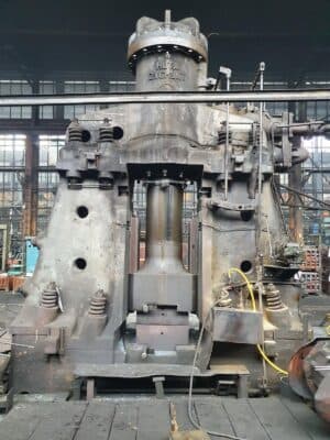 Martillo de forja Huta Zygmunt MPM 16000 - 17500 kg·m (Foto 2)