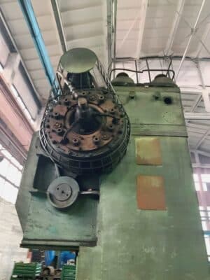 Prensa de articulación de rodilla TMP Voronezh K504.003.844 - 2500 ton (Foto 7)
