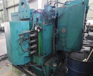 Prensa de extrusión en frío Peltzer & Ehlers GB-4 S - 450 ton (ID:76341) - Dabrox.com