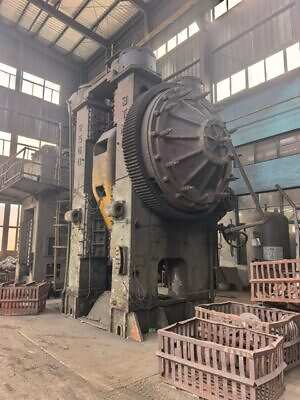Prensa de forja en caliente TMP Voronezh K8544 - 2500 ton (Foto 3)