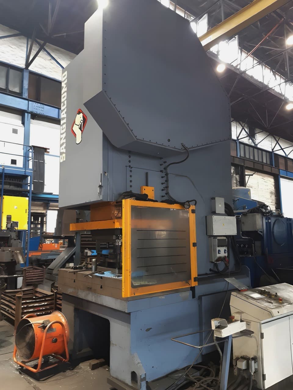 Prensa de cuello de cisne Sangiacomo T.450 RCE - 450 ton