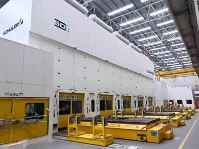 Línea de estampación Schuler G1 5P/7300 - 7300 ton (Foto 1)