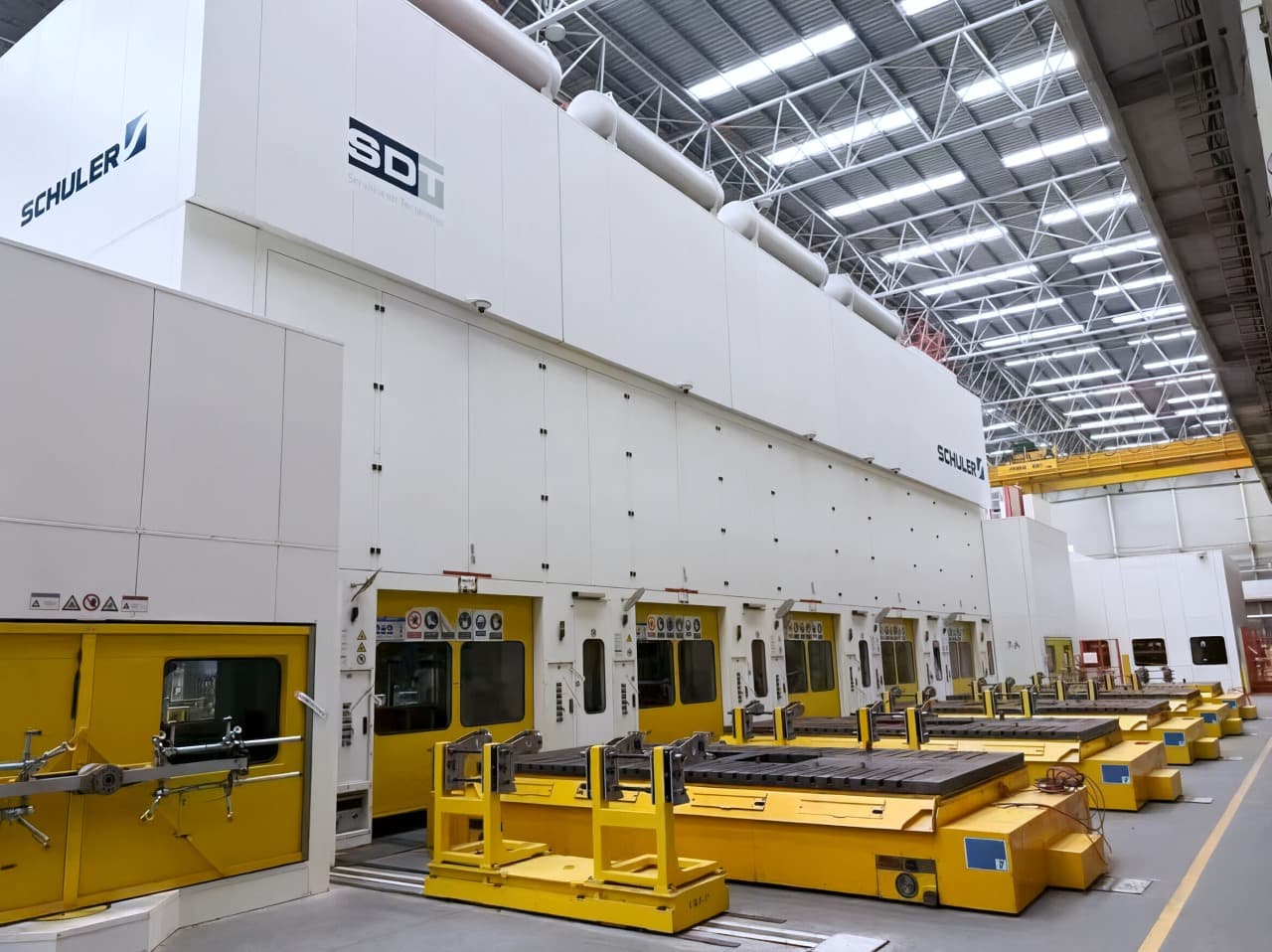 Línea de estampación Schuler G1 5P/7300 - 7300 ton