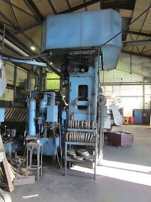 Prensa de husillo SMS Hasenclever SPK 800/820/355/1075 - 800 ton (Foto 4)