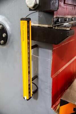 Prensa de articulación de rodilla Barnaul KB8336 - 400 ton (Foto 11)