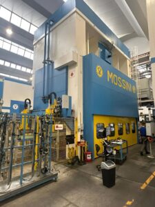 Prensa de estampación Mossini - 2000 ton