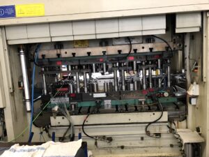 Prensa de estampación Schuler GMO 2-315-2000-160 - 315 ton (ID:76354) - Dabrox.com