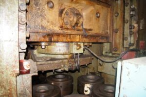 Prensa de rodillera TMP Voronezh K04.127.846 - 4000 ton (ID:S90505) - Dabrox.com