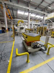 Prensa de estampación Aida DSF-TE4-20000-730-250 - 2000 ton (ID:76378) - Dabrox.com