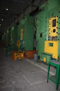 Prensa de extrusión en frío Barnaul KB0036 - 400 ton (ID:S85655) - Dabrox.com