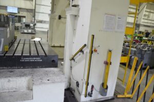 Prensa de estampación Simpac DE4P1500 - 1500 ton (ID:76364) - Dabrox.com