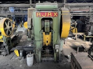 Prensa de forja Ajax 3000 MT - 3000 ton (ID:76088) - Dabrox.com
