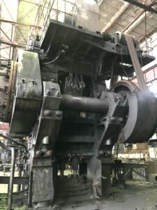 Prensa de forja Kramatorsk - 6300 ton