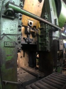 Prensa de forja TMP Voronezh KB8544 - 2500 ton (ID:75481) - Dabrox.com