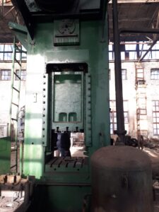 Prensa de recorte TMP Voronezh - 250 ton