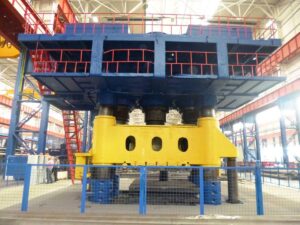 Prensa hidraulicas Dnepropress - 5000 ton