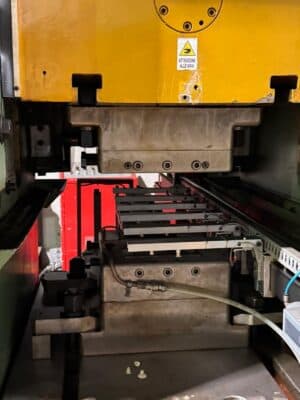 Prensa de rodilla Barnaul K8340 - 1000 ton (Foto 7)