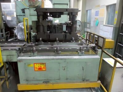 Prensa de forja en frío Komatsu L1C630L - 630 ton (Foto 6)