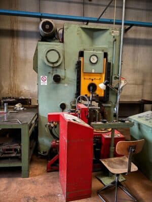 Prensa de rodilla Barnaul KB8336 - 400 ton (Foto 2)