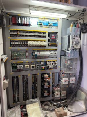 Prensa de forja en frío Chin Fong KP-1000 - 1000 ton (Foto 3)