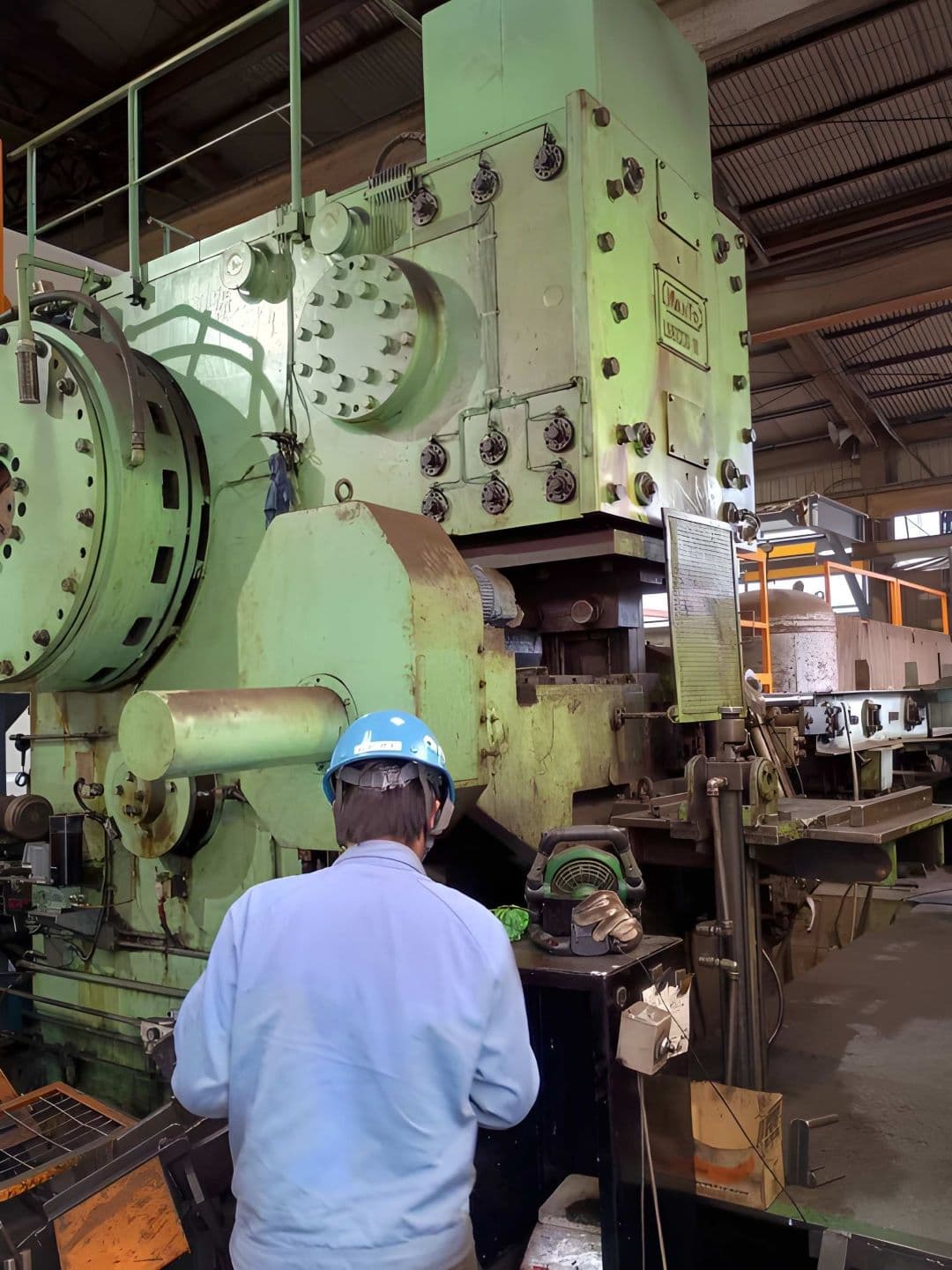 Cizalla para palanquilla Manyo LBS1000 - 1000 ton