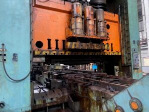 Prensa de estampación TMP Voronezh K3044V - 2500 ton (ID:75855) - Dabrox.com
