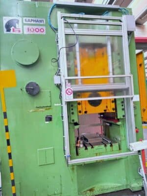 Prensa de rodilla Barnaul KB8340 B - 1000 ton (Foto 2)