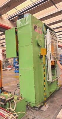 Prensa de rodilla Barnaul KB8340 B - 1000 ton (Foto 3)