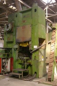 Prensa de rodillera Barnaul KB8338 - 630 ton (ID:S89404) - Dabrox.com