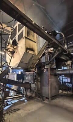 Prensa de estampación en caliente Sumitomo TFPW-1600 - 1600 ton (Foto 2)