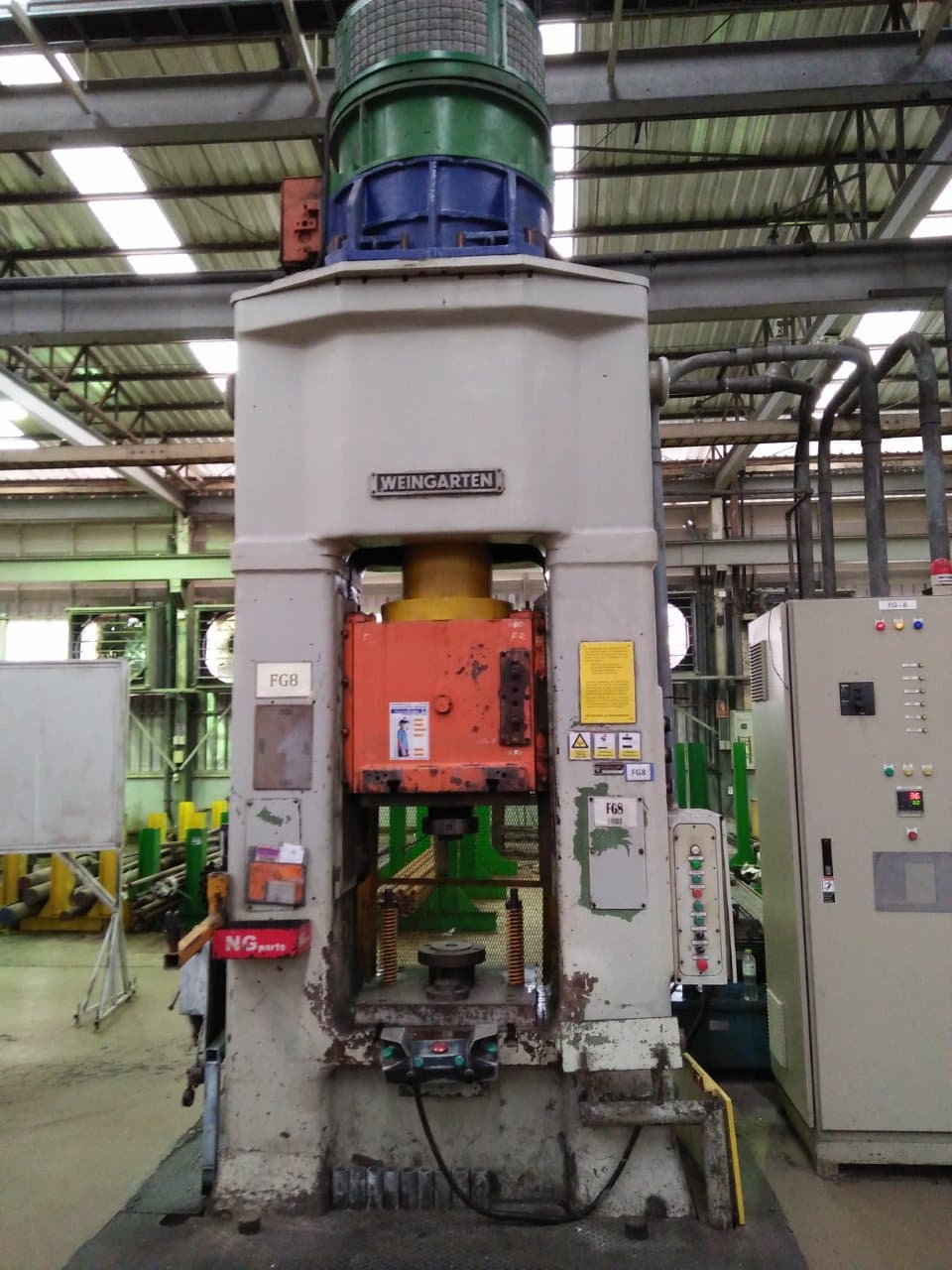 Prensa de husillo Weingarten PS 225 - 800 ton