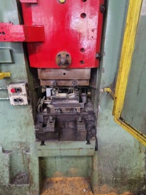 Prensa de husillo Vaccari BF/9P - 320 ton (Foto 3)