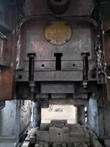 Prensa de forja TMP Voronezh K8544 - 2500 ton (ID:76301) - Dabrox.com