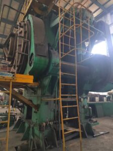Prensa de forja TMP Voronezh K8544 - 2500 ton (ID:76301) - Dabrox.com