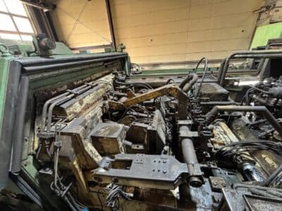 Máquina automática de forja Hatebur AMP30 - 230 ton (Foto 2)