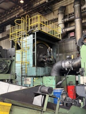 Prensa de estampación en caliente Smeral LMZ 1600 - 1600 ton (Foto 5)