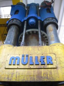 Prensa hidraulicas Fritz Muller 3000 MT - 3000 ton (ID:76017) - Dabrox.com