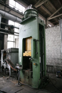Prensa de tornillo Weingarten PA 225 - 800 ton (ID:S84944) - Dabrox.com