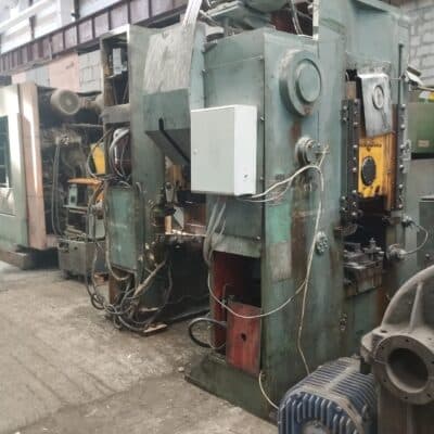 Prensa de rodilla Barnaul KB8336 - 400 ton (Foto 2)