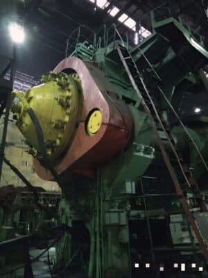 Prensa de estampación en caliente NKMZ Kramatorsk 6300 - 6300 ton (Foto 1)