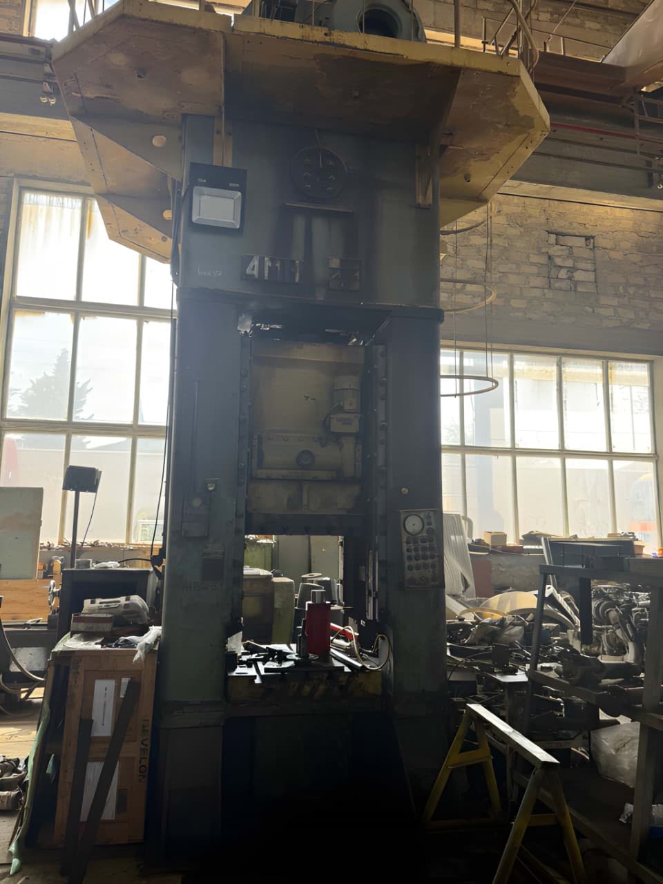 Prensa de desbarbado TMP Voronezh KA9536 - 400 ton