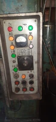 Prensa de desbarbado TMP Voronezh K2538 - 630 ton (Foto 6)