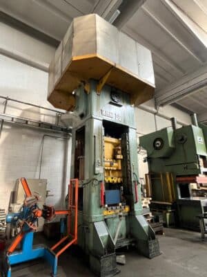 Prensa de desbarbado TMP Voronezh KB2536 - 400 ton (Foto 3)