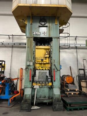 Prensa de desbarbado TMP Voronezh KB2536 - 400 ton (Foto 2)
