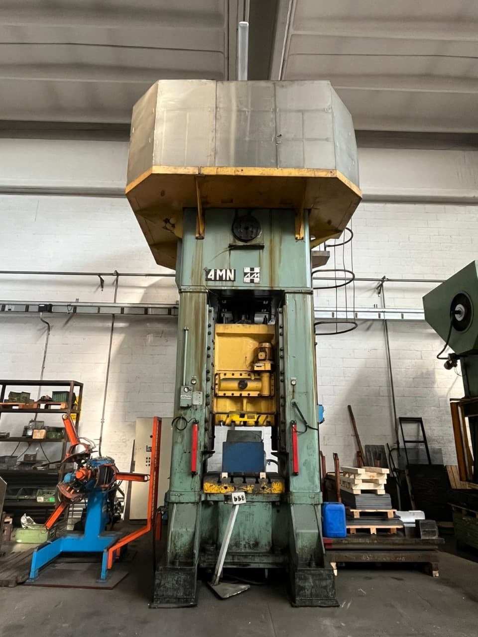 Prensa de desbarbado TMP Voronezh KB2536 - 400 ton