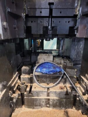 Prensa de estampación en caliente TMP Voronezh K8544 - 2500 ton (Foto 4)